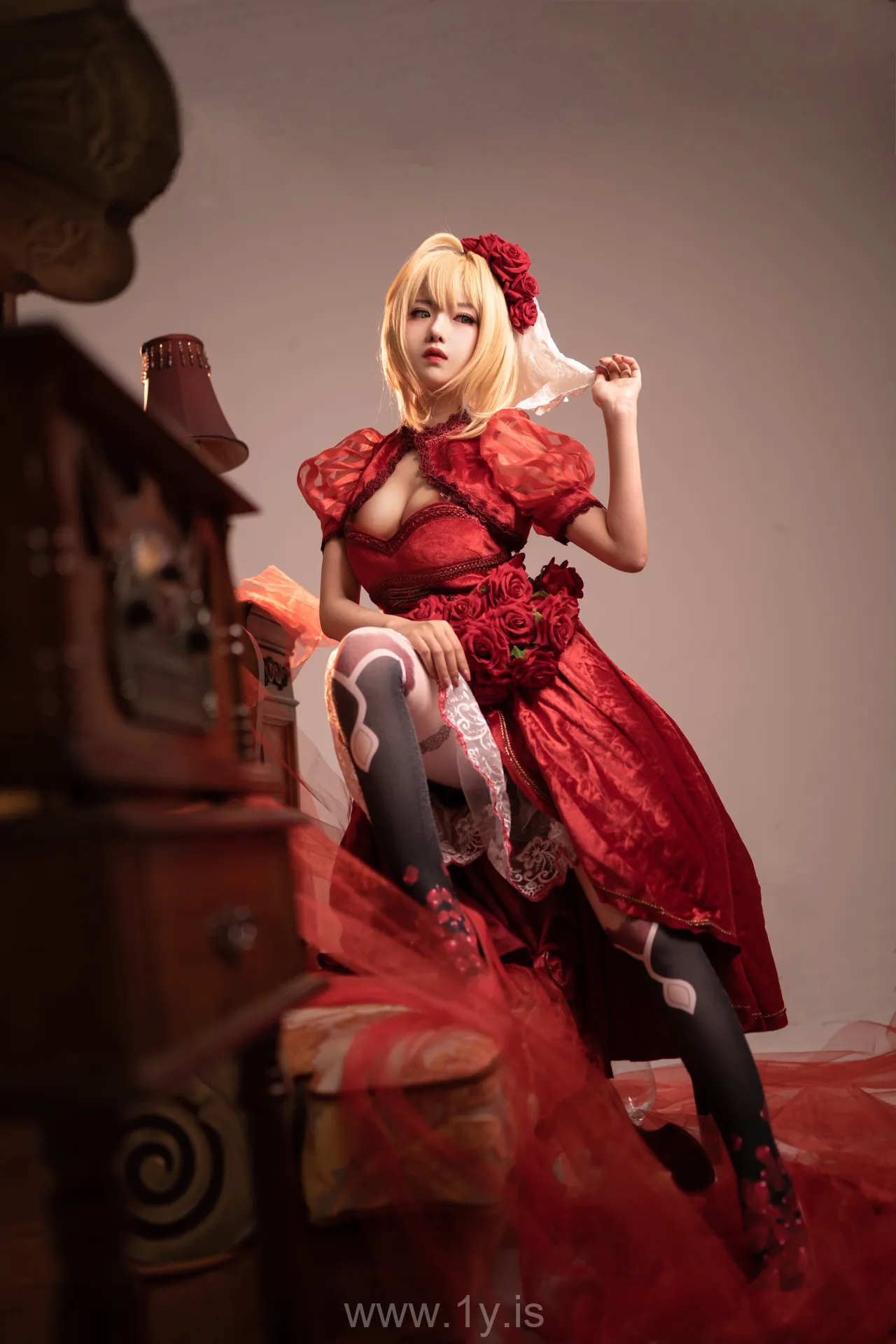 Coser@Shika小鹿鹿 NO.026 Pretty Asian Women 尼禄礼服